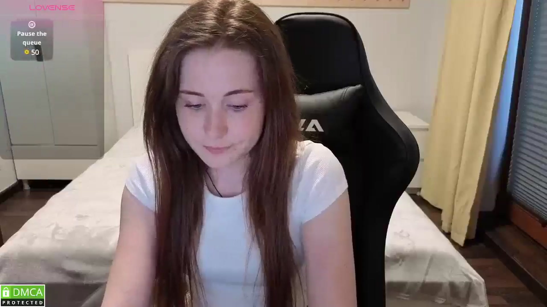 Gallery image thumbnail from Mary_Moonn's myfreecams stream on, 06/20/2025, 19:01 image 3 of 20