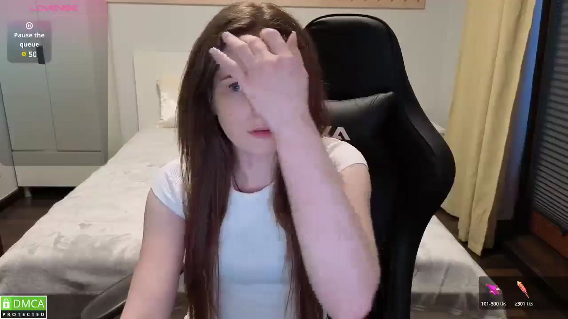 Gallery image thumbnail from Mary_Moonn's myfreecams stream on, 06/20/2025, 19:01 image 17 of 20