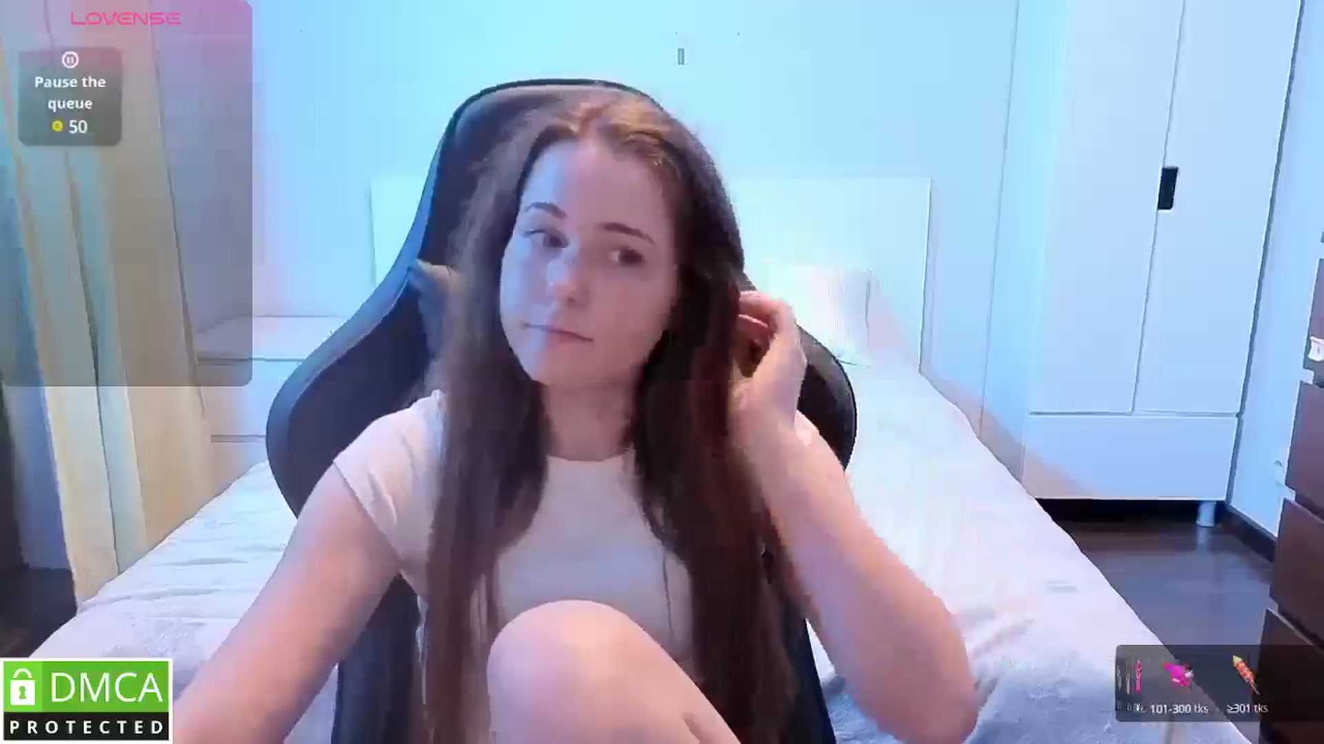 Gallery image thumbnail from Mary_Moonn's myfreecams stream on, 07/09/2025, 18:17 image 9 of 20