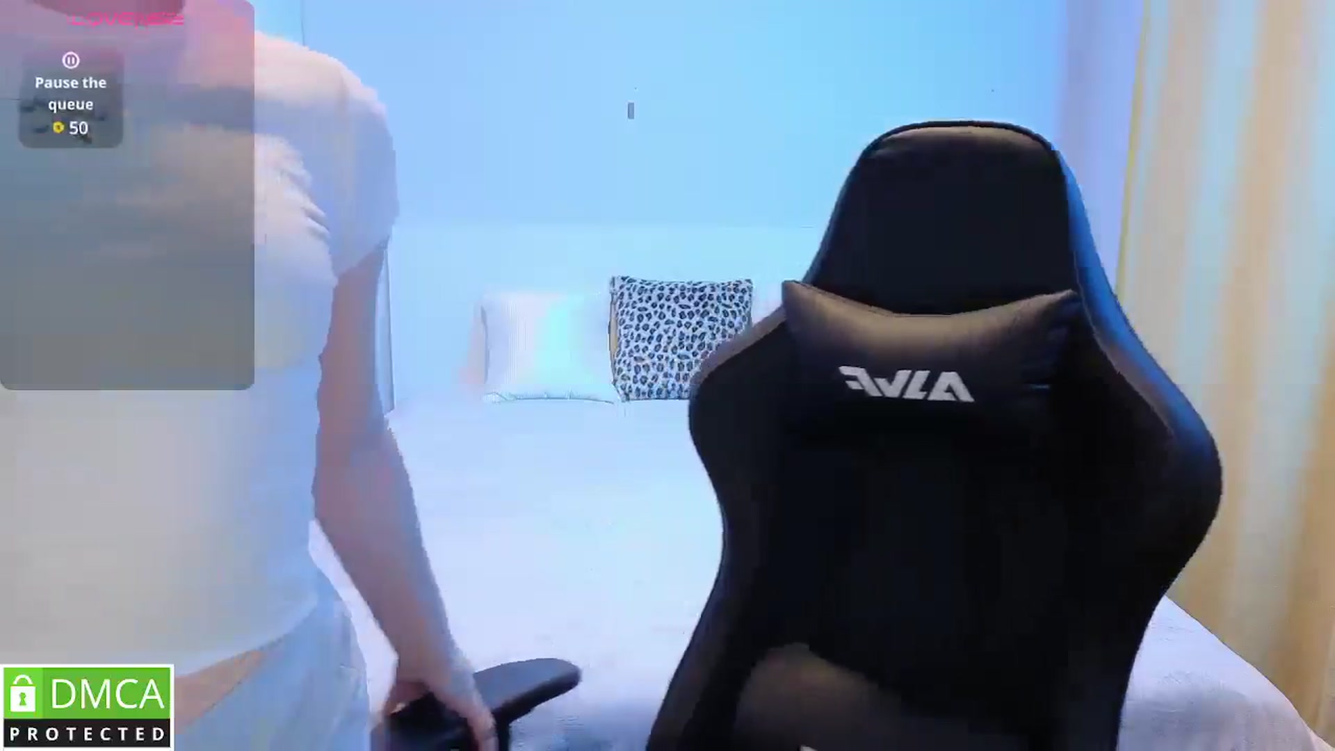 Gallery image thumbnail from Mary_Moonn's myfreecams stream on, 07/13/2025, 13:48 image 17 of 20