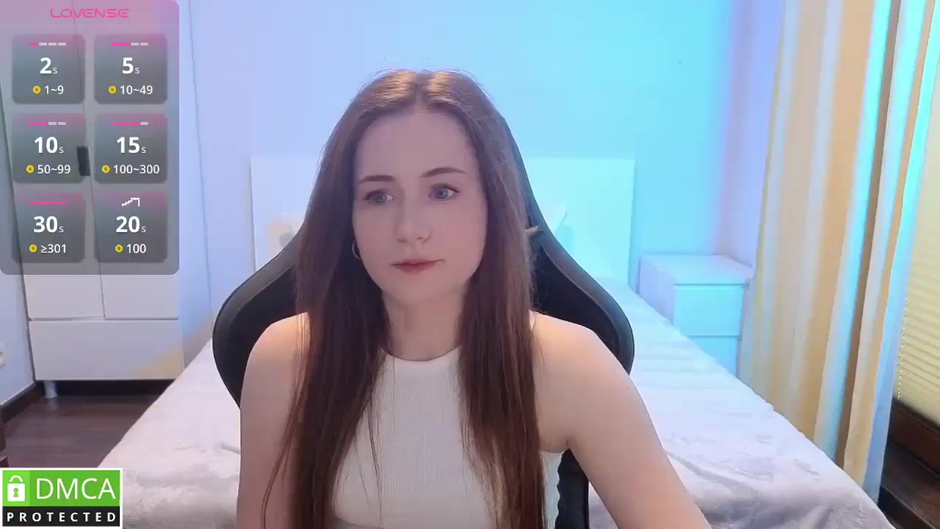 Gallery image thumbnail from Mary_Moonn's myfreecams stream on, 07/31/2025, 16:10 image 16 of 20