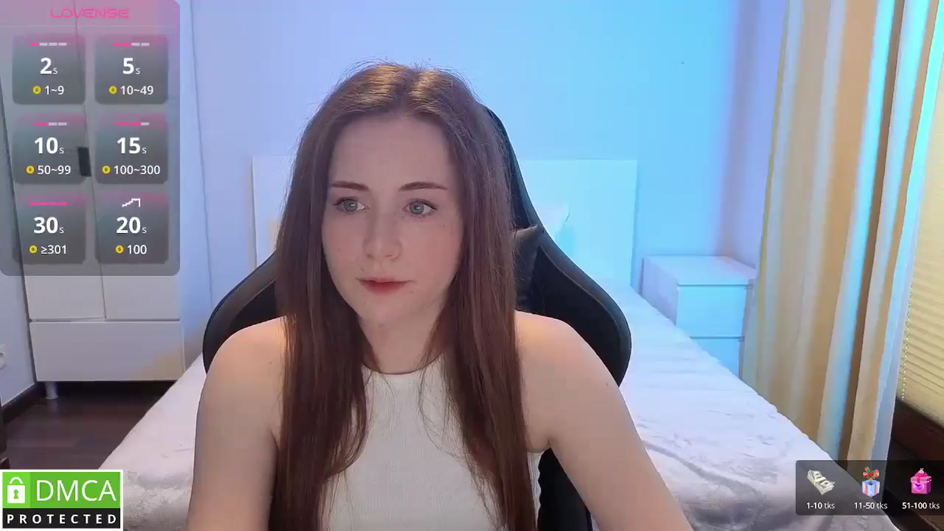 Gallery image thumbnail from Mary_Moonn's myfreecams stream on, 07/31/2025, 16:10 image 5 of 20