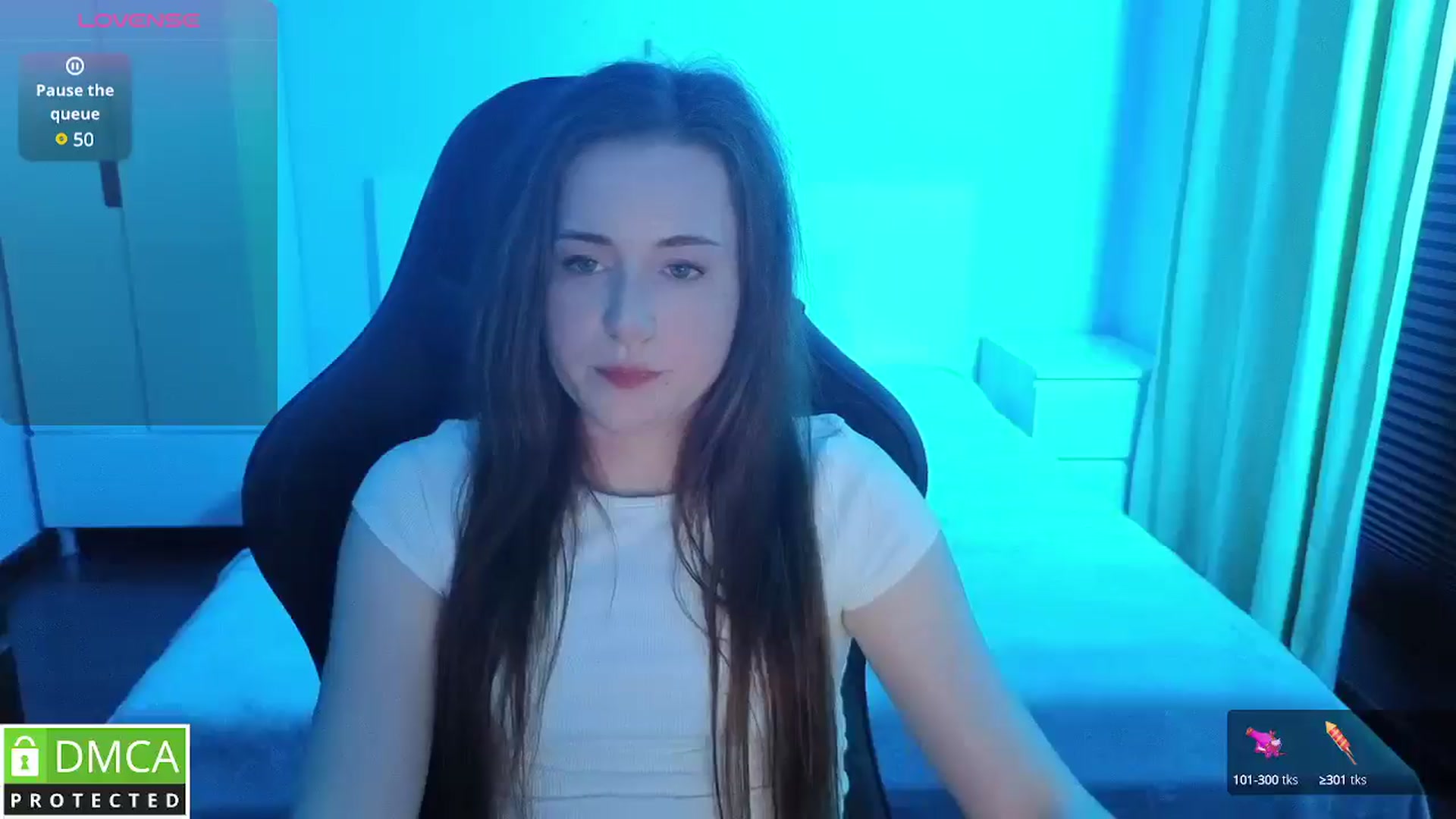 Gallery image thumbnail from Mary_Moonn's myfreecams stream on, 08/01/2025, 20:06 image 19 of 20