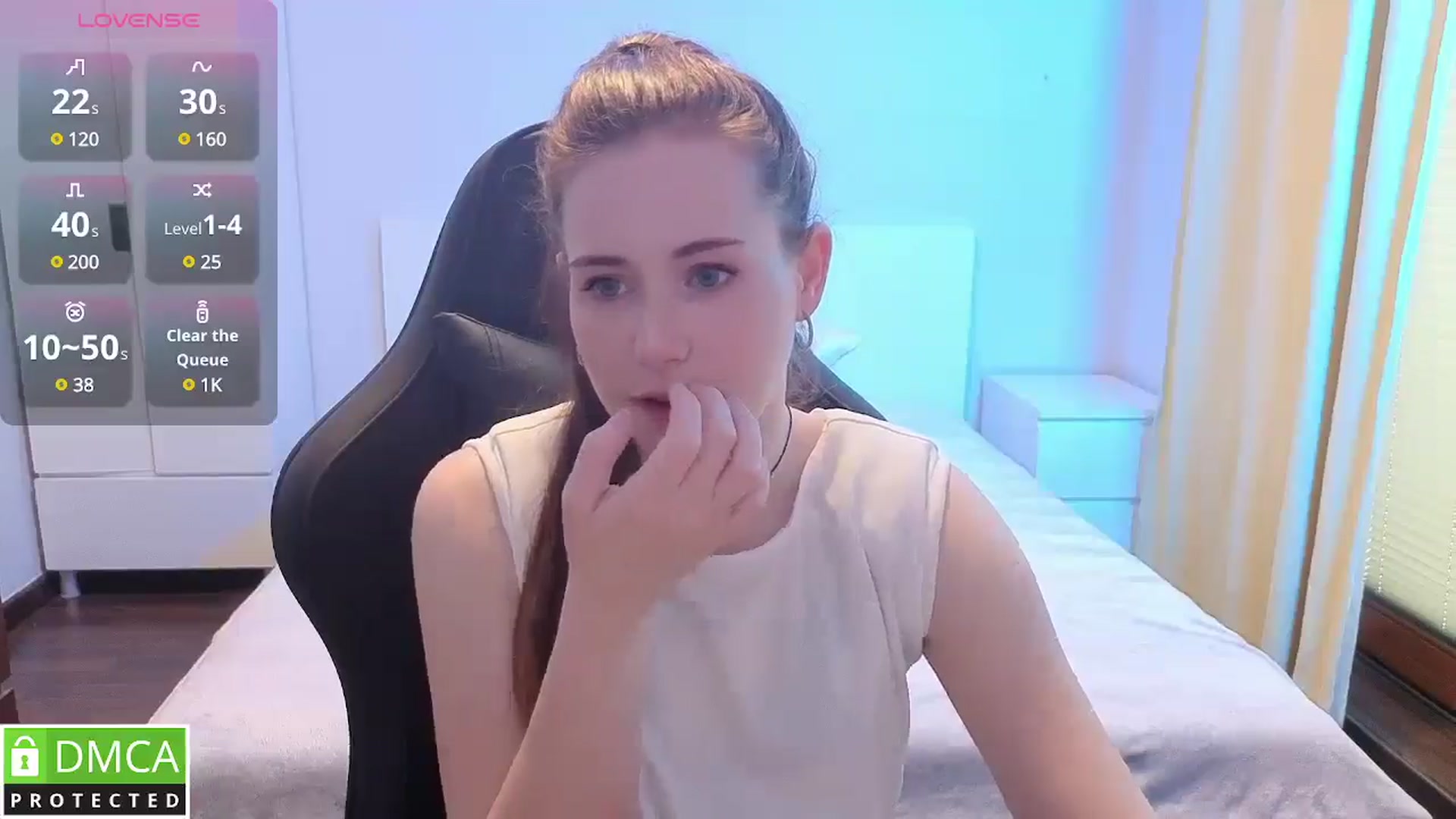 Gallery image thumbnail from Mary_Moonn's myfreecams stream on, 08/02/2025, 12:43 image 4 of 20