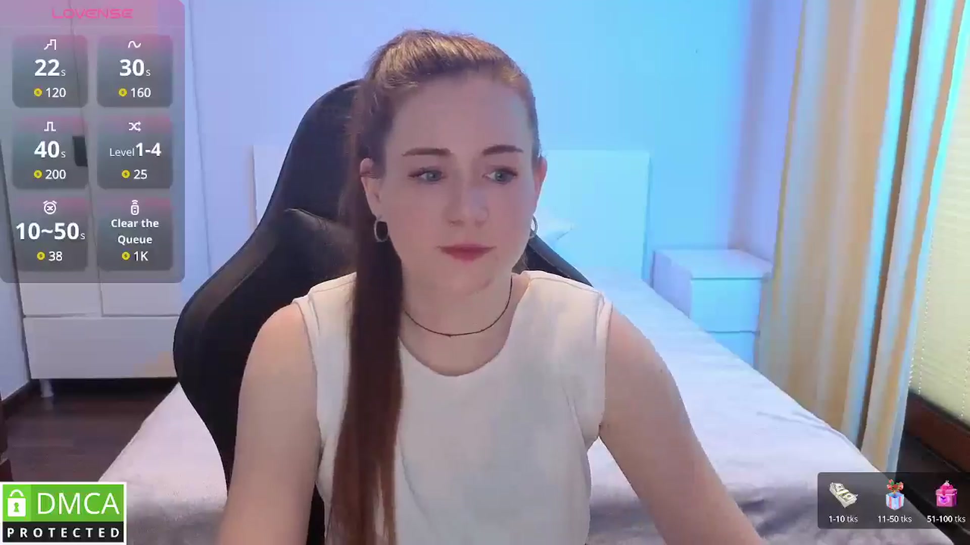 Gallery image thumbnail from Mary_Moonn's myfreecams stream on, 08/02/2025, 12:43 image 9 of 20