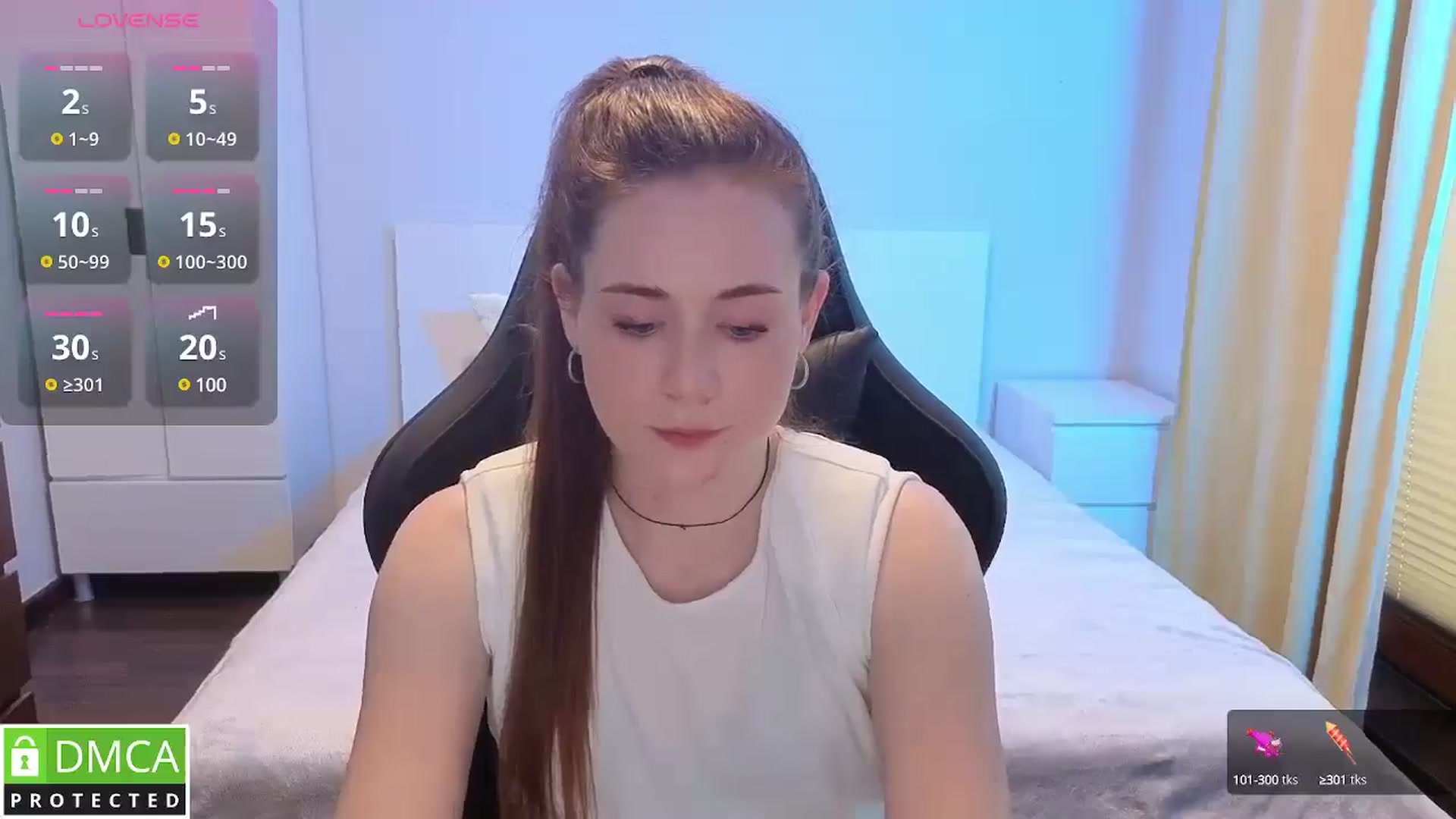 Gallery image thumbnail from Mary_Moonn's myfreecams stream on, 08/02/2025, 15:51 image 8 of 20