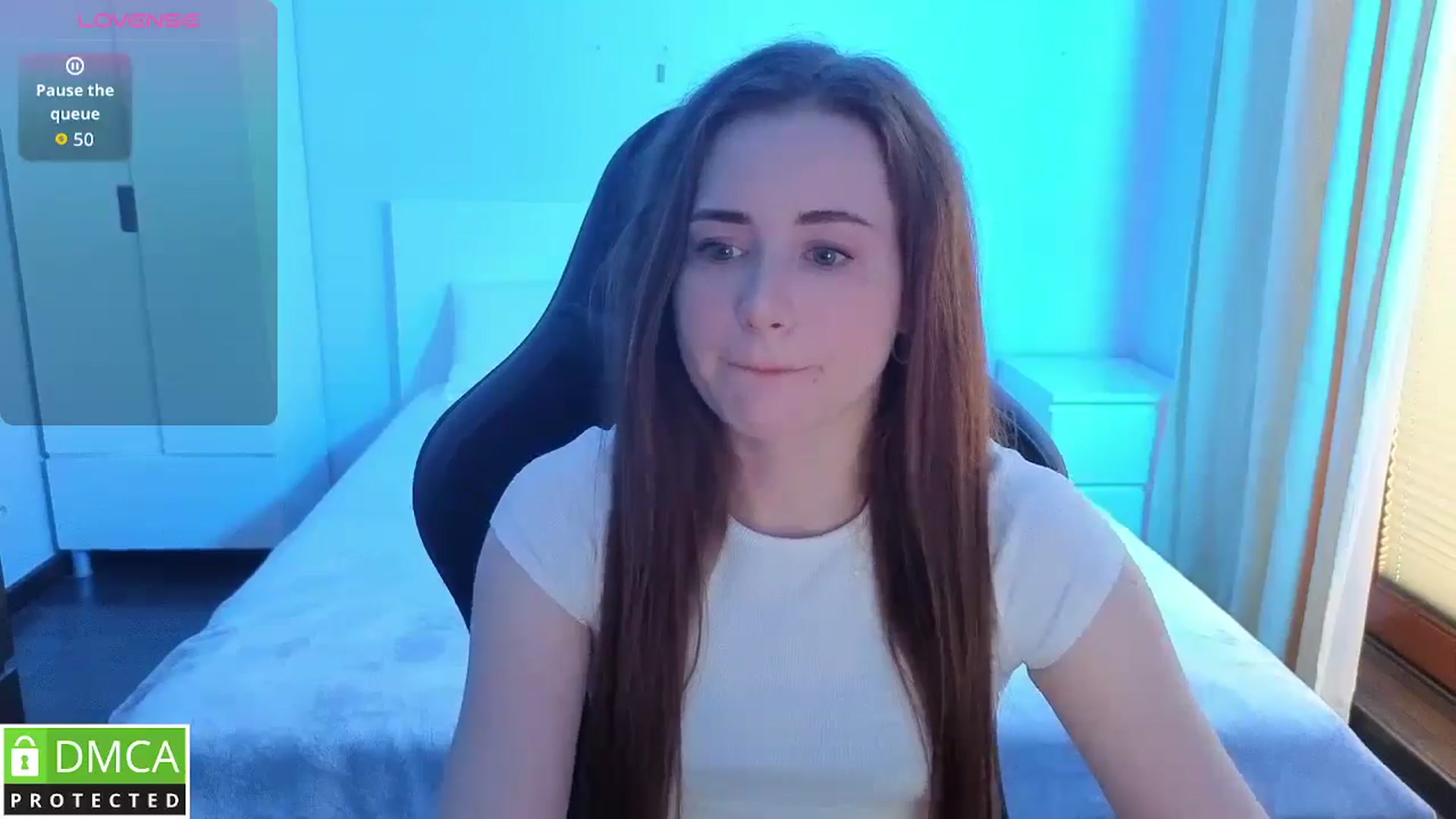Gallery image thumbnail from Mary_Moonn's myfreecams stream on, 08/15/2025, 14:19 image 3 of 20