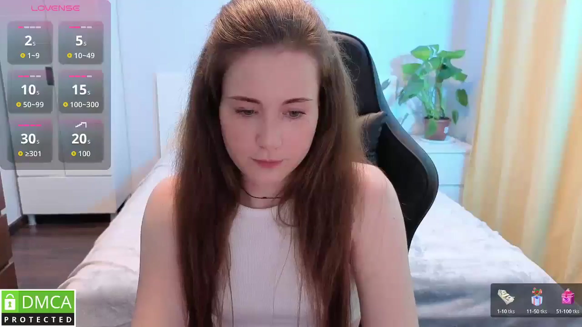 Gallery image thumbnail from Mary_Moonn's myfreecams stream on, 08/27/2025, 15:12 image 5 of 20