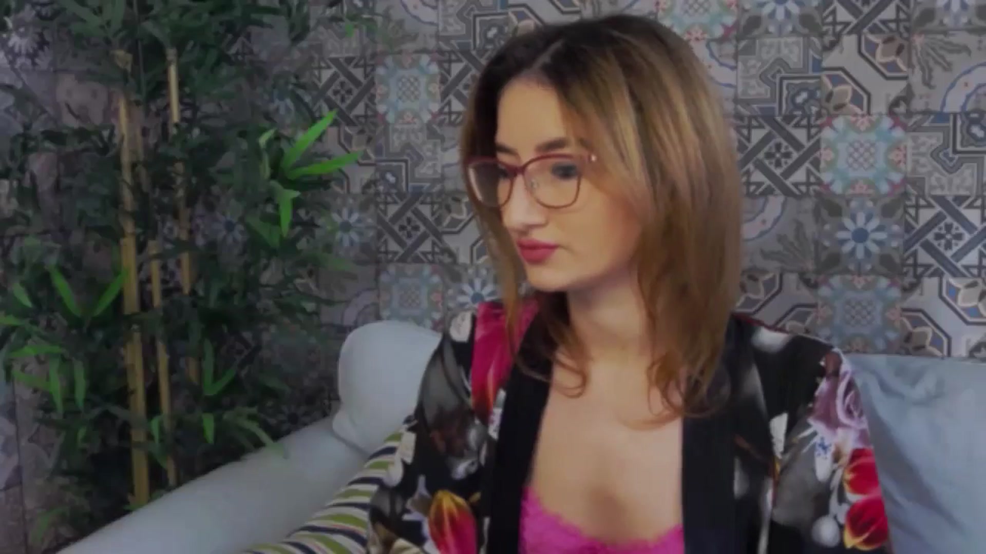 Gallery image thumbnail from Mary_Night's myfreecams stream on, 10/21/2024, 13:03 image 20 of 20