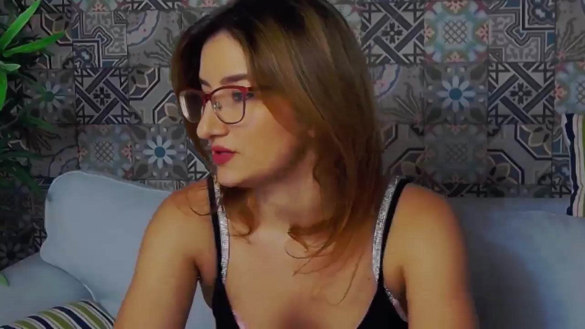 Gallery image thumbnail from Mary_Night's myfreecams stream on, 10/23/2024, 15:54 image 6 of 20