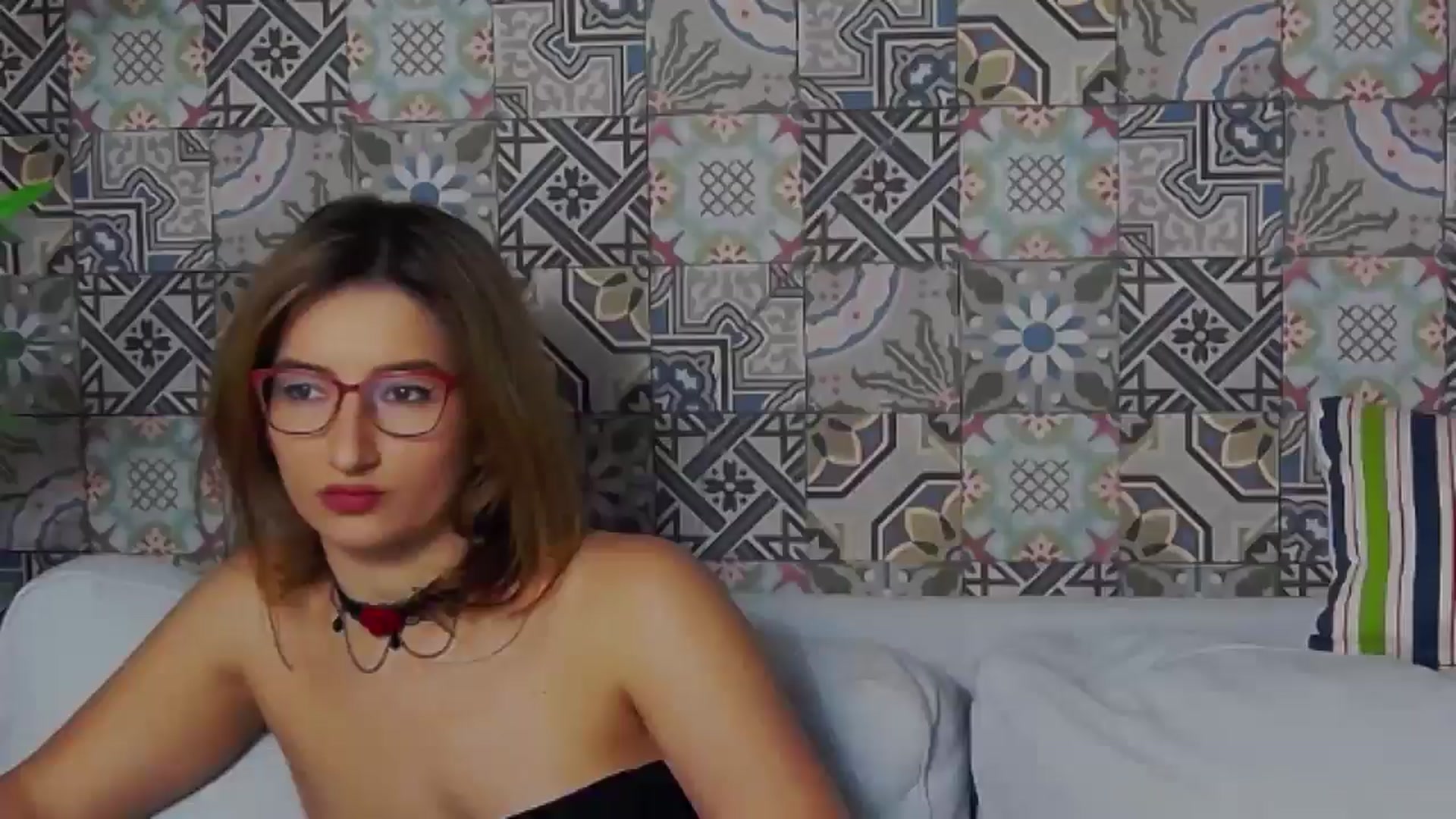 Gallery image thumbnail from Mary_Night's myfreecams stream on, 10/23/2024, 16:53 image 18 of 20