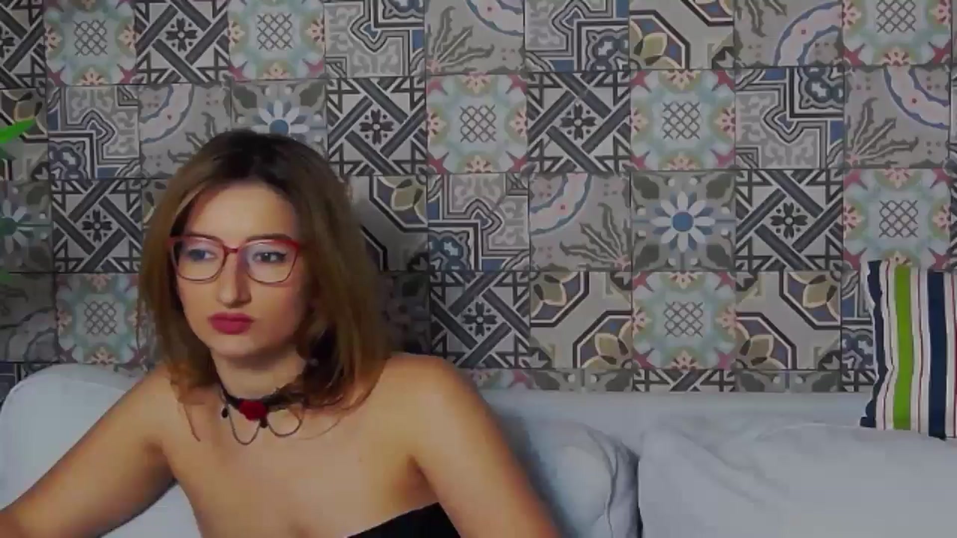 Gallery image thumbnail from Mary_Night's myfreecams stream on, 10/23/2024, 16:53 image 17 of 20