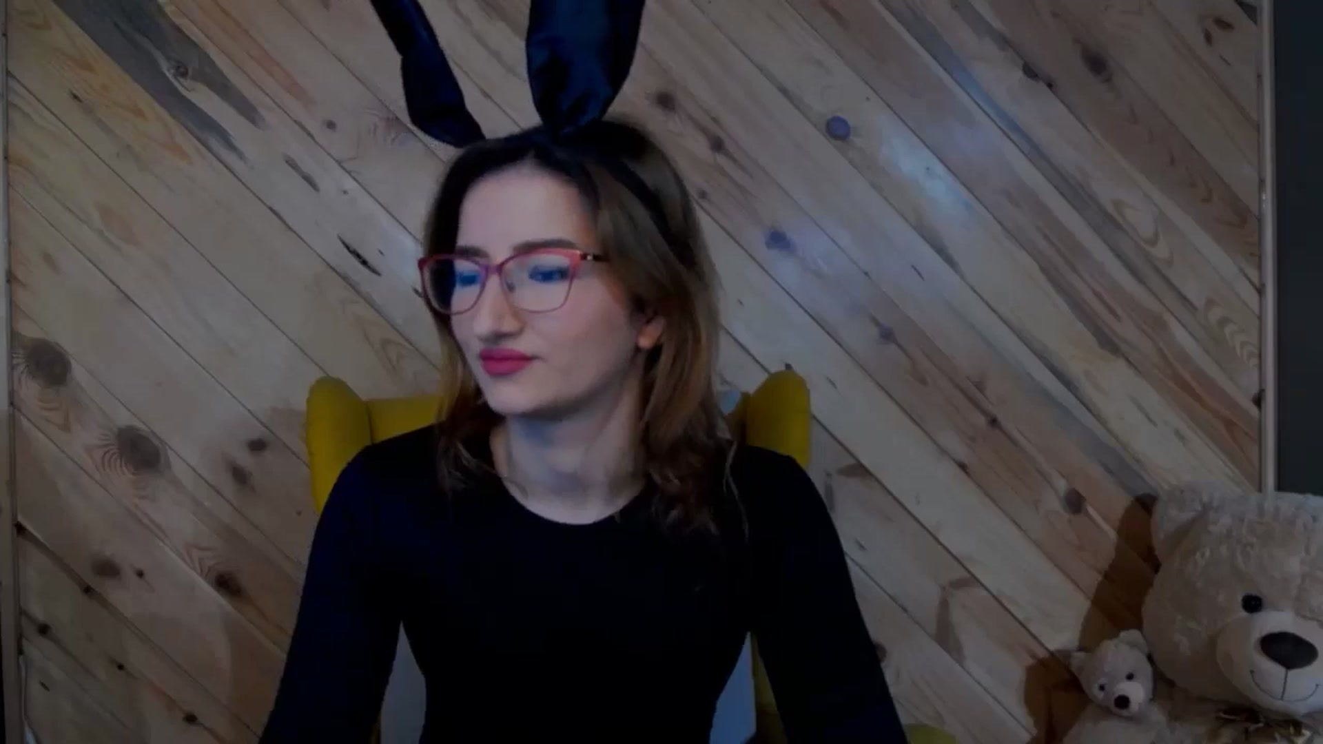 Gallery image thumbnail from Mary_Night's myfreecams stream on, 10/24/2024, 14:36 image 4 of 20