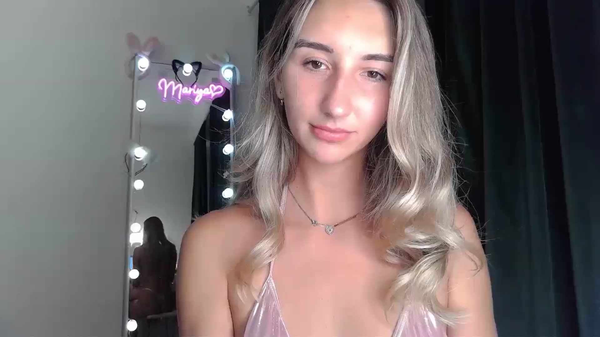 Gallery image thumbnail from Mary_Wayne's myfreecams stream on, 08/15/2025, 18:11 image 8 of 20