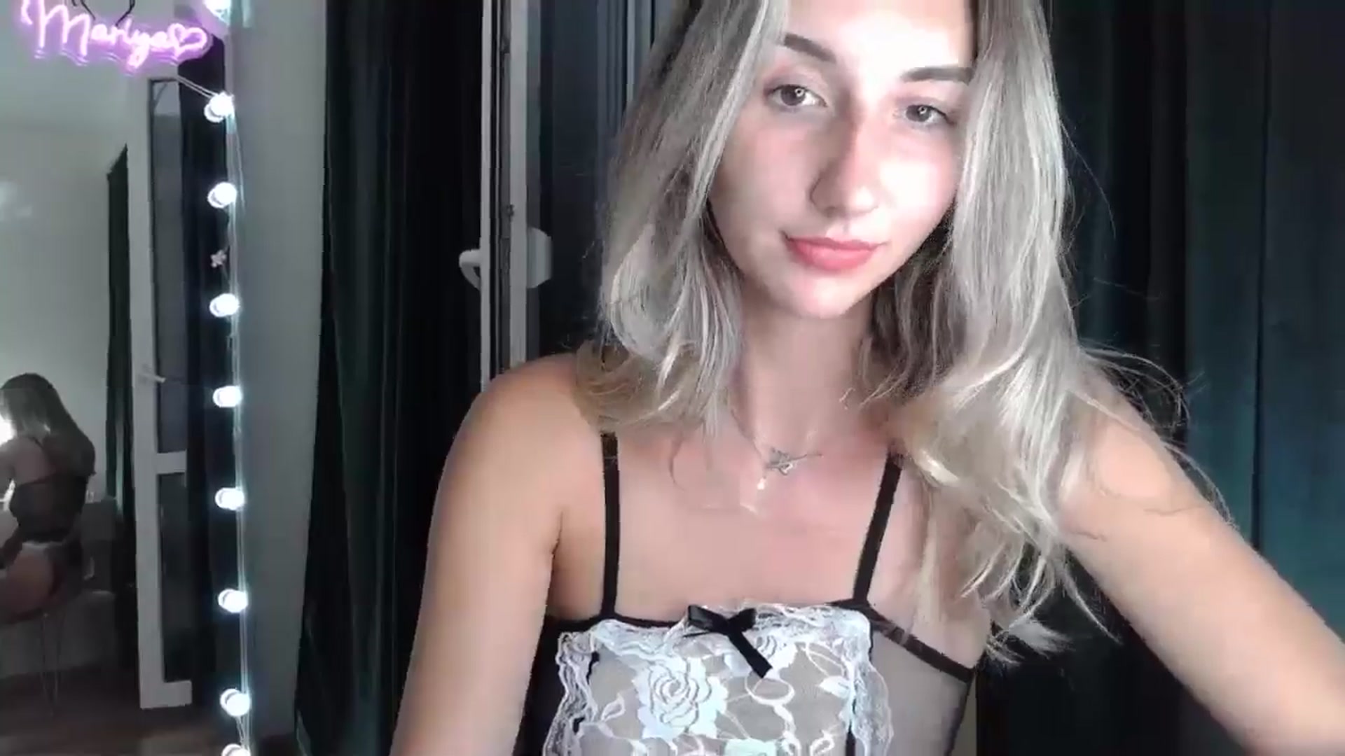 Gallery image thumbnail from Mary_Wayne's myfreecams stream on, 08/16/2025, 21:24 image 16 of 20