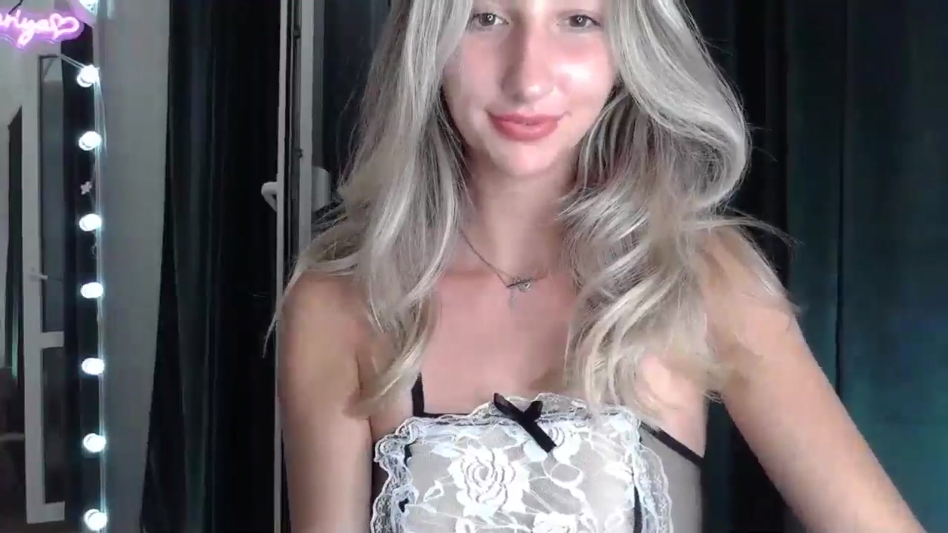 Gallery image thumbnail from Mary_Wayne's myfreecams stream on, 08/16/2025, 21:24 image 7 of 20