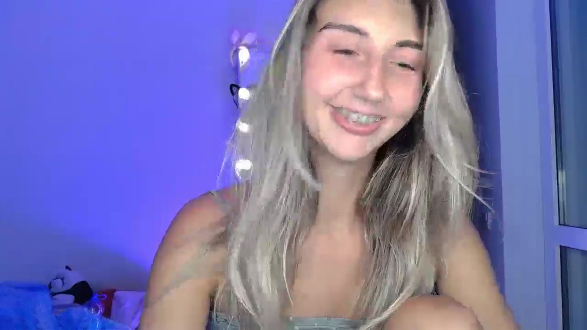 Gallery image thumbnail from Mary_Wayne's myfreecams stream on, 11/05/2025, 16:22 image 8 of 20