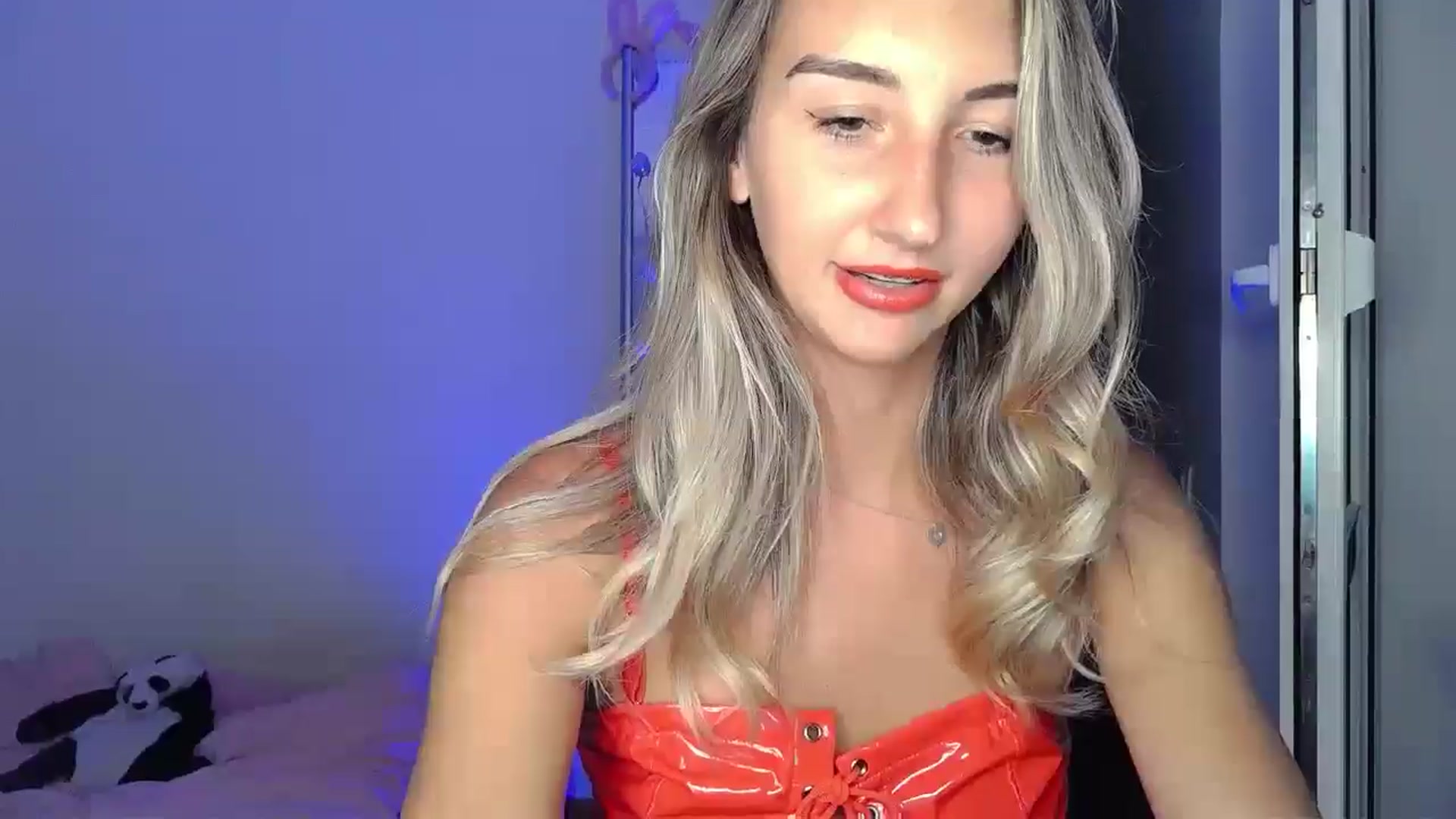 Gallery image thumbnail from Mary_Wayne's myfreecams stream on, 11/09/2025, 21:29 image 8 of 20