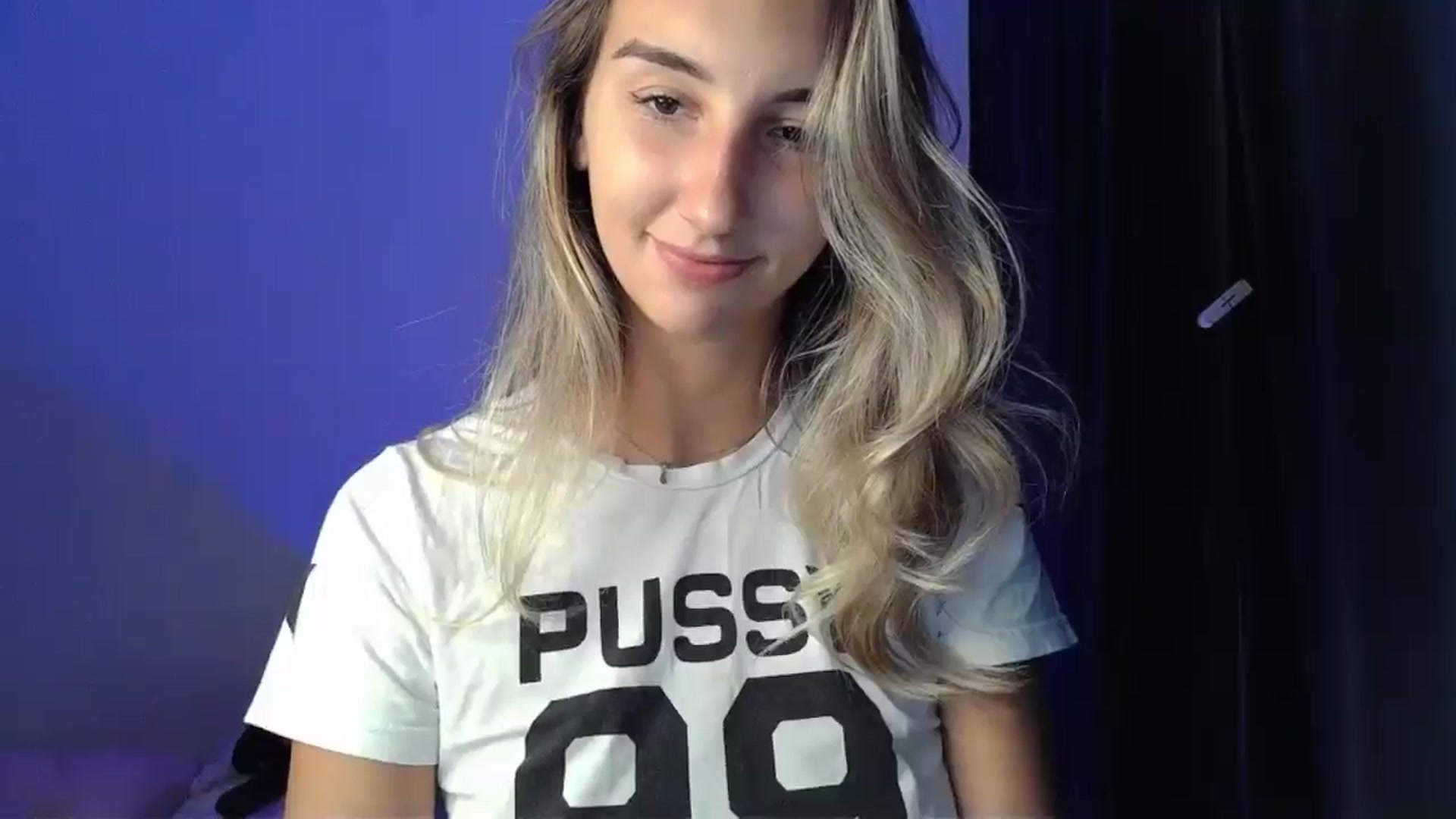Gallery image thumbnail from Mary_Wayne's myfreecams stream on, 11/10/2025, 16:14 image 11 of 20