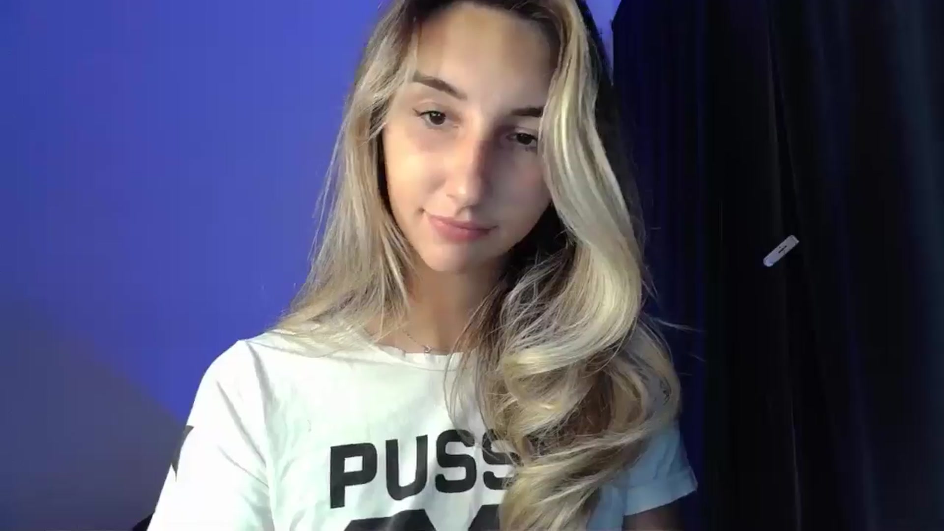 Gallery image thumbnail from Mary_Wayne's myfreecams stream on, 11/10/2025, 16:14 image 16 of 20