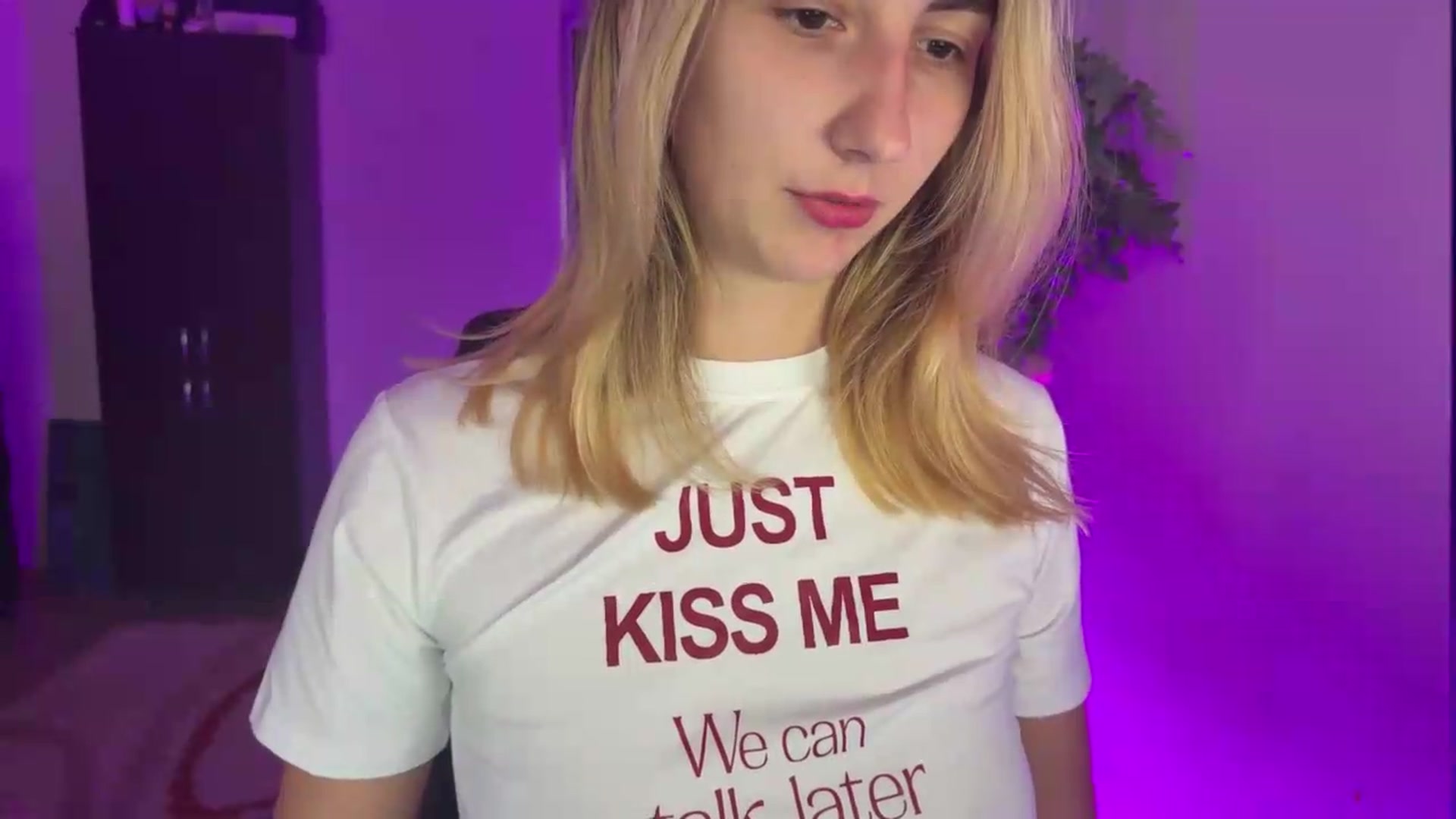 Gallery image thumbnail from Mary_Wayne's myfreecams stream on, 05/14/2026, 17:45 image 8 of 20
