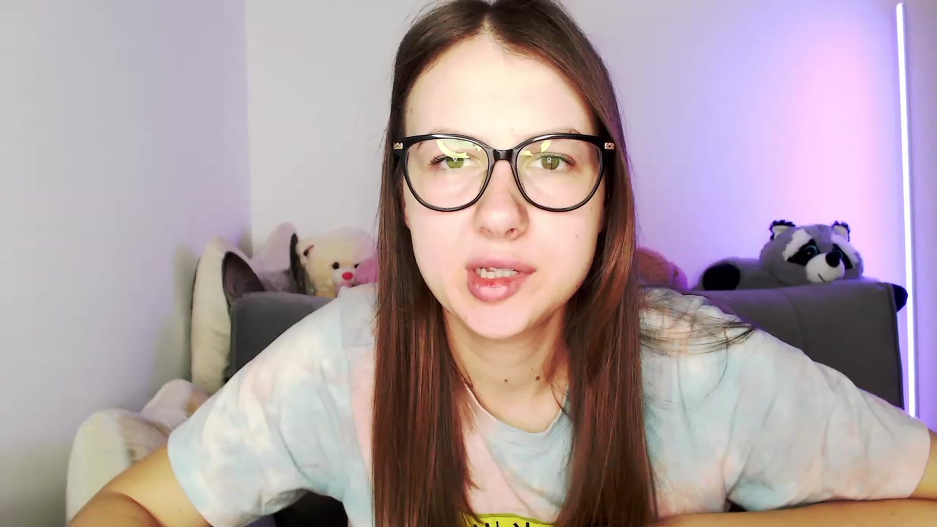 Gallery image thumbnail from Mary_Xmas's myfreecams stream on, 11/24/2023, 01:49 image 9 of 20