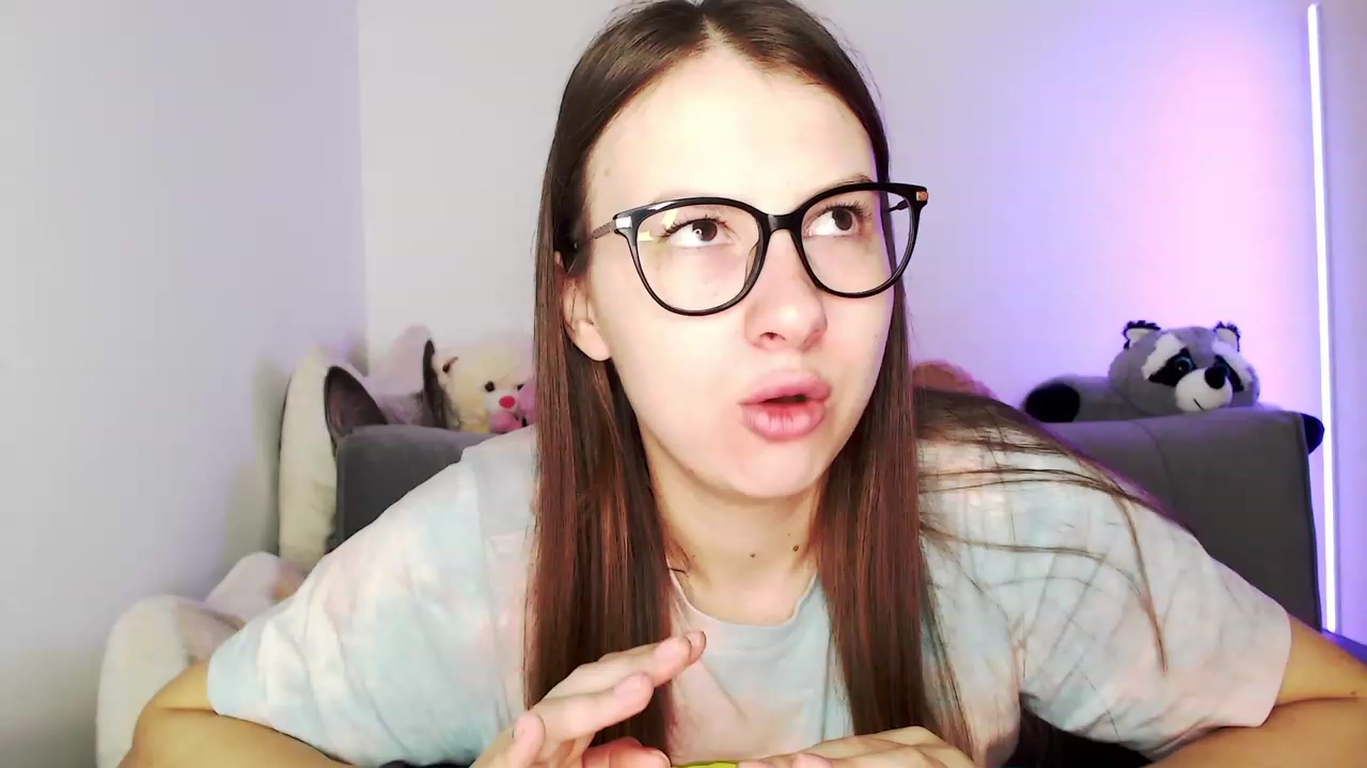Gallery image thumbnail from Mary_Xmas's myfreecams stream on, 11/24/2023, 01:49 image 3 of 20
