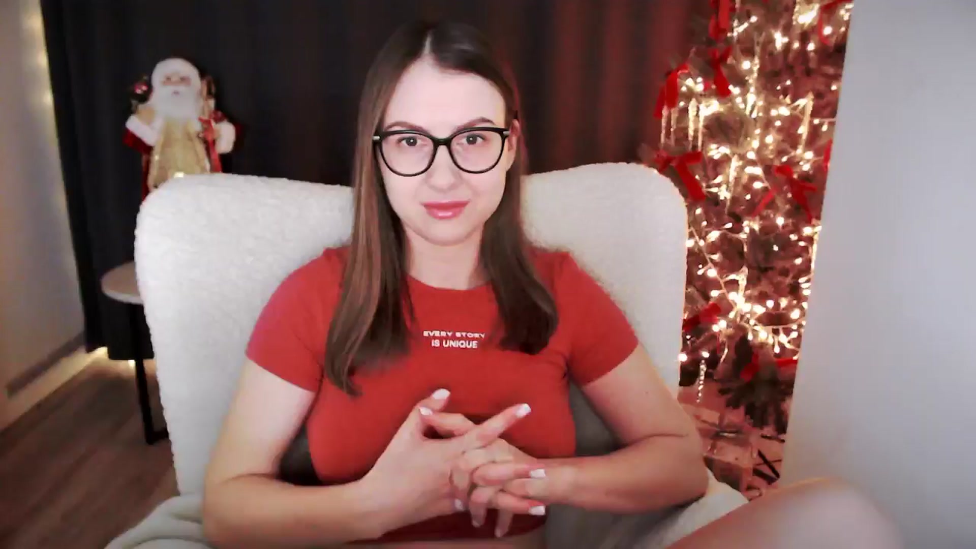 Gallery image thumbnail from Mary_Xmas's myfreecams stream on, 01/17/2025, 01:41 image 4 of 20
