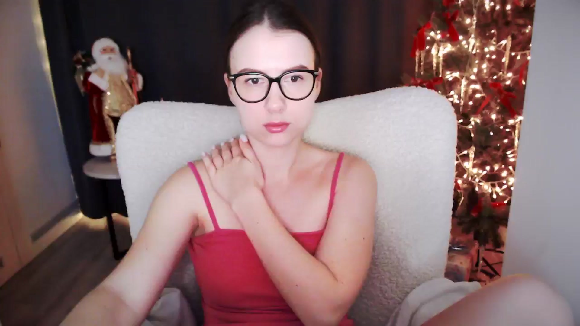 Gallery image thumbnail from Mary_Xmas's myfreecams stream on, 01/26/2025, 01:09 image 16 of 20