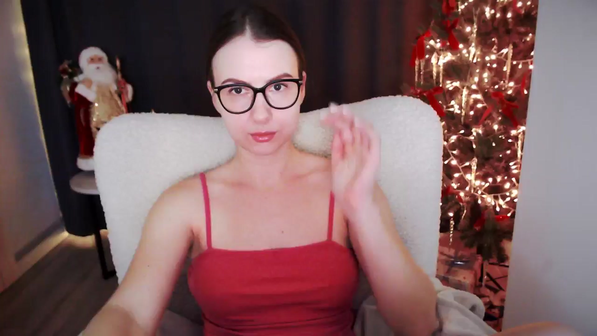Gallery image thumbnail from Mary_Xmas's myfreecams stream on, 01/26/2025, 01:09 image 1 of 20