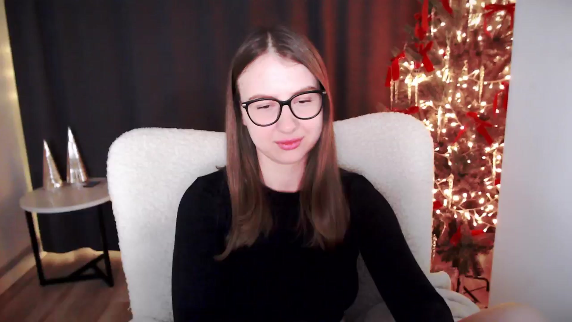 Gallery image thumbnail from Mary_Xmas's myfreecams stream on, 01/30/2025, 24:00 image 16 of 20
