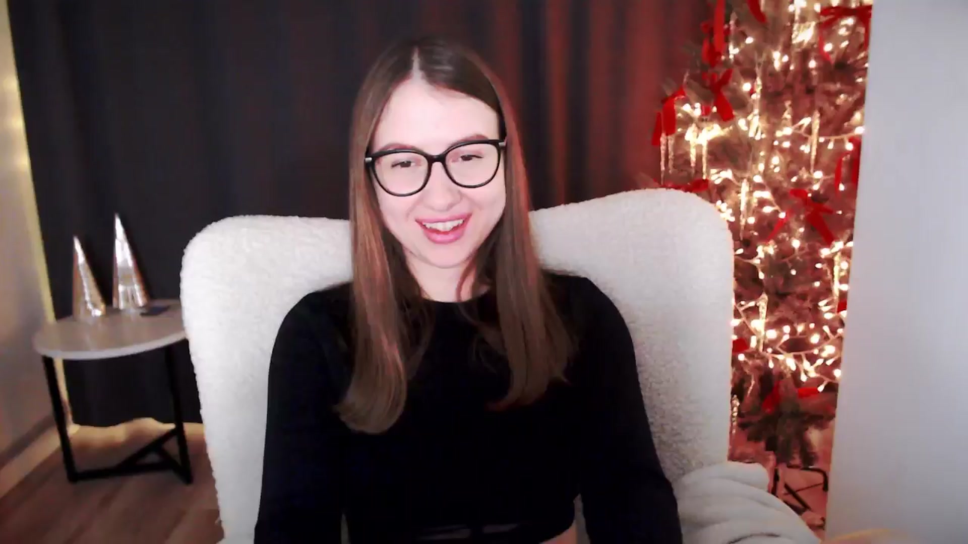 Gallery image thumbnail from Mary_Xmas's myfreecams stream on, 01/30/2025, 24:00 image 5 of 20
