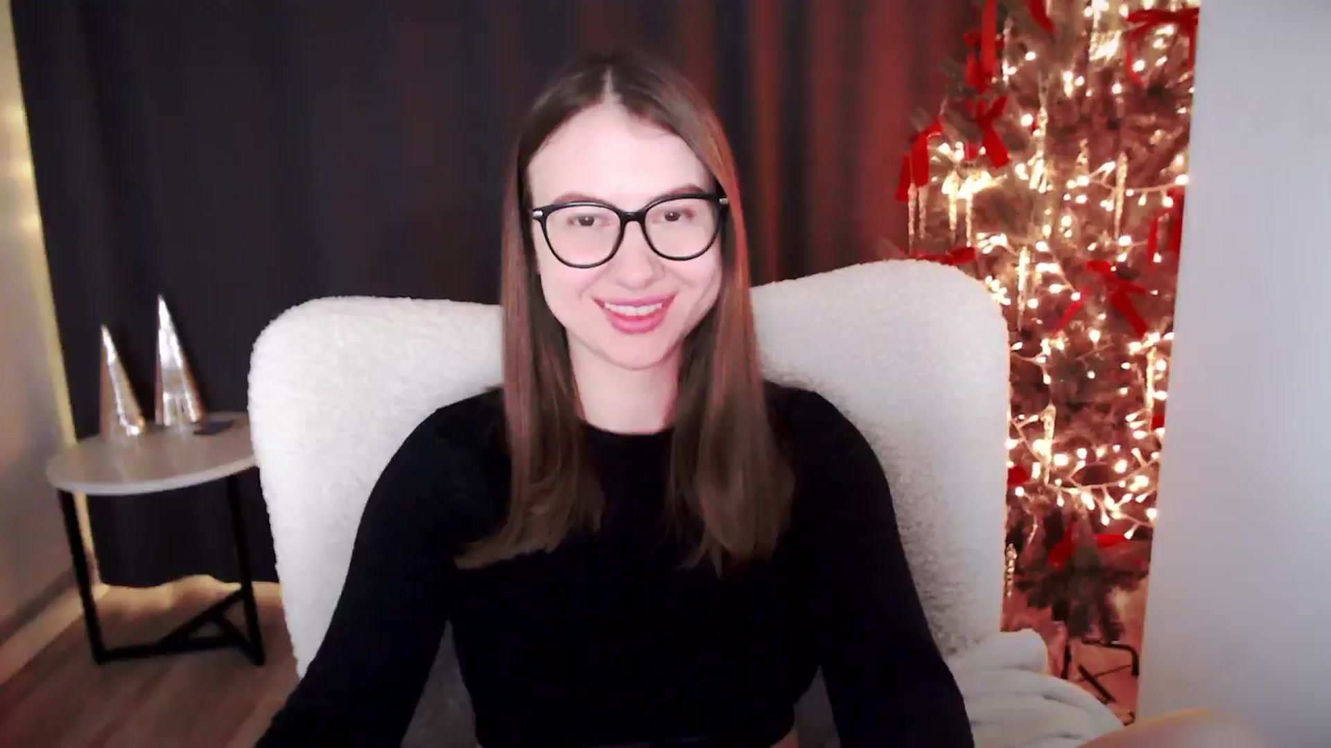 Gallery image thumbnail from Mary_Xmas's myfreecams stream on, 01/30/2025, 24:00 image 18 of 20