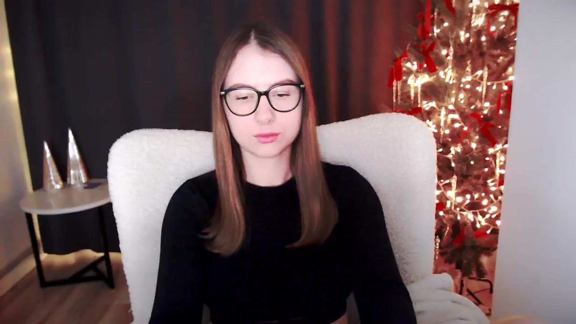 Gallery image thumbnail from Mary_Xmas's myfreecams stream on, 01/30/2025, 24:00 image 20 of 20