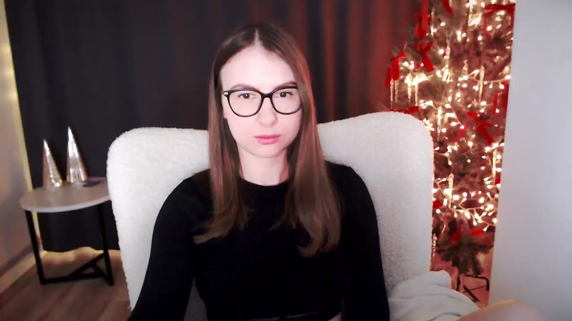 Gallery image thumbnail from Mary_Xmas's myfreecams stream on, 01/30/2025, 24:00 image 14 of 20
