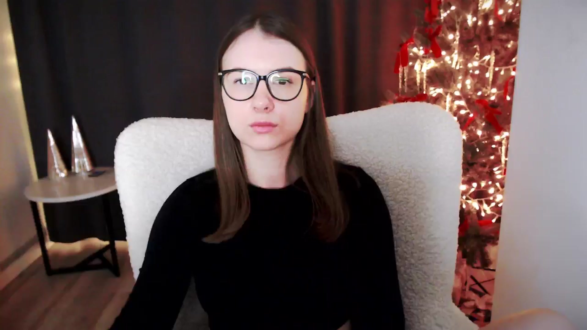 Gallery image thumbnail from Mary_Xmas's myfreecams stream on, 01/30/2025, 03:10 image 9 of 20