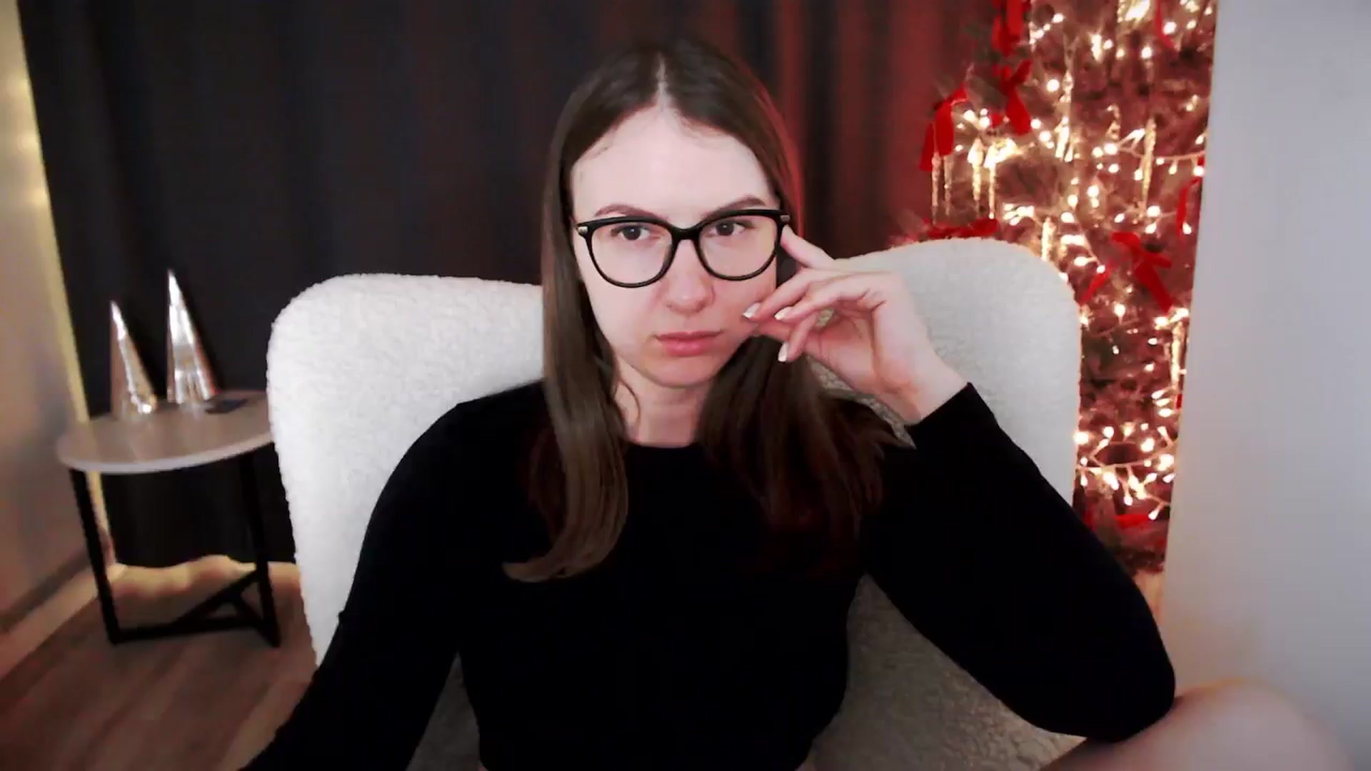 Gallery image thumbnail from Mary_Xmas's myfreecams stream on, 01/30/2025, 03:10 image 10 of 20