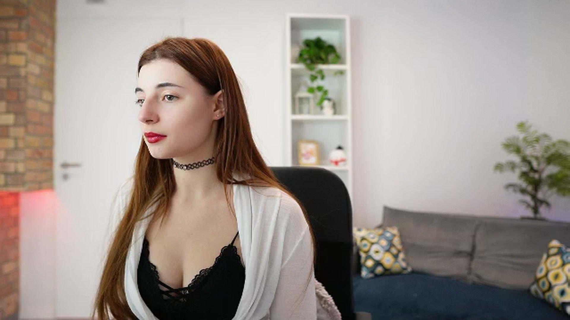Gallery image thumbnail from Mary__Janee__'s myfreecams stream on, 12/15/2023, 16:18 image 20 of 20