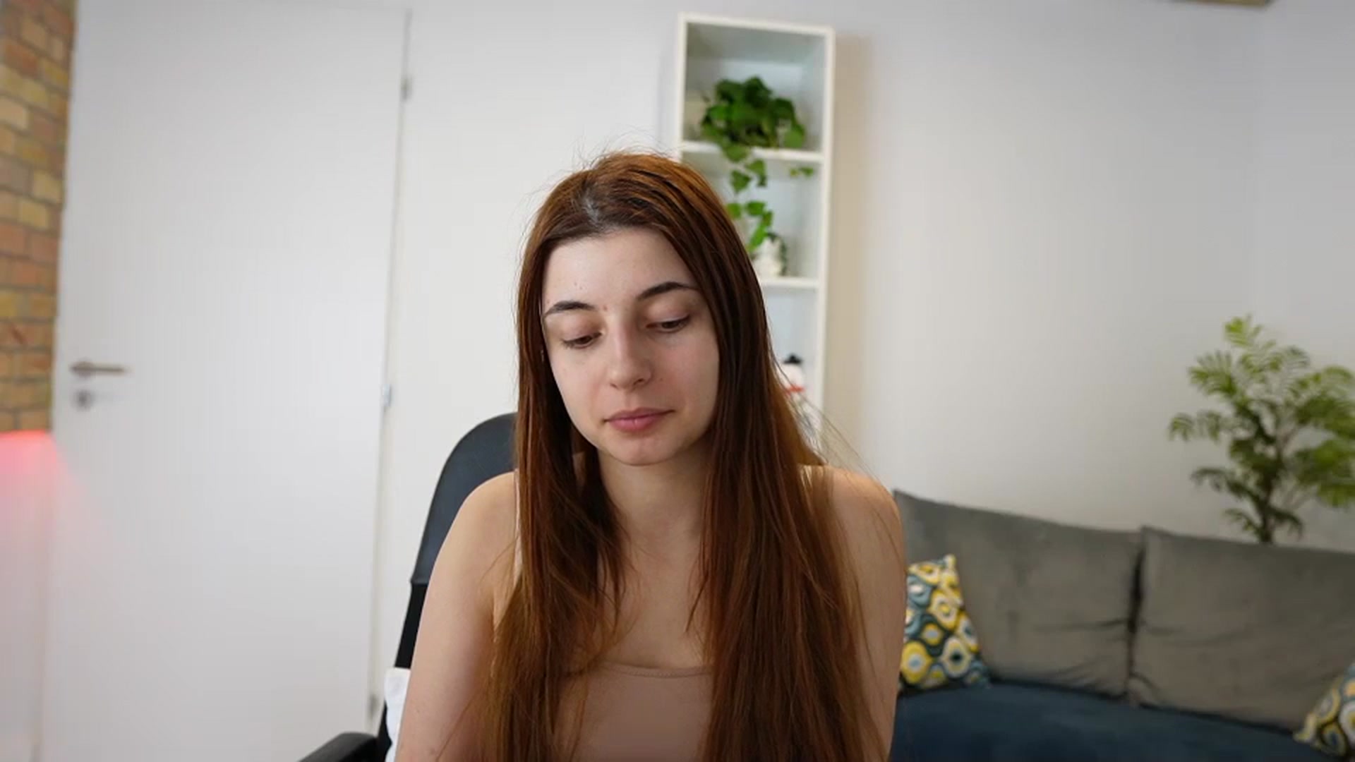 Gallery image thumbnail from Mary__Janee__'s myfreecams stream on, 12/25/2023, 16:18 image 15 of 20