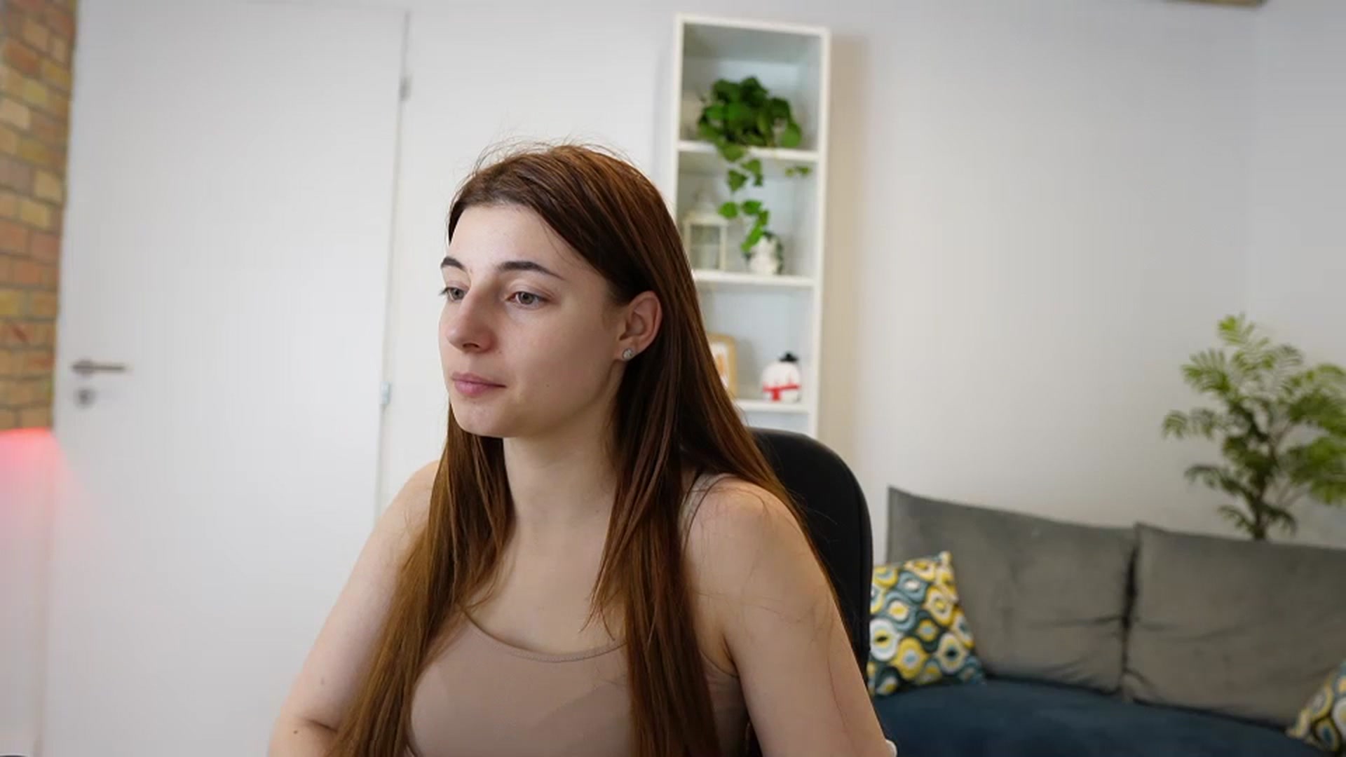 Gallery image thumbnail from Mary__Janee__'s myfreecams stream on, 12/25/2023, 16:45 image 12 of 20