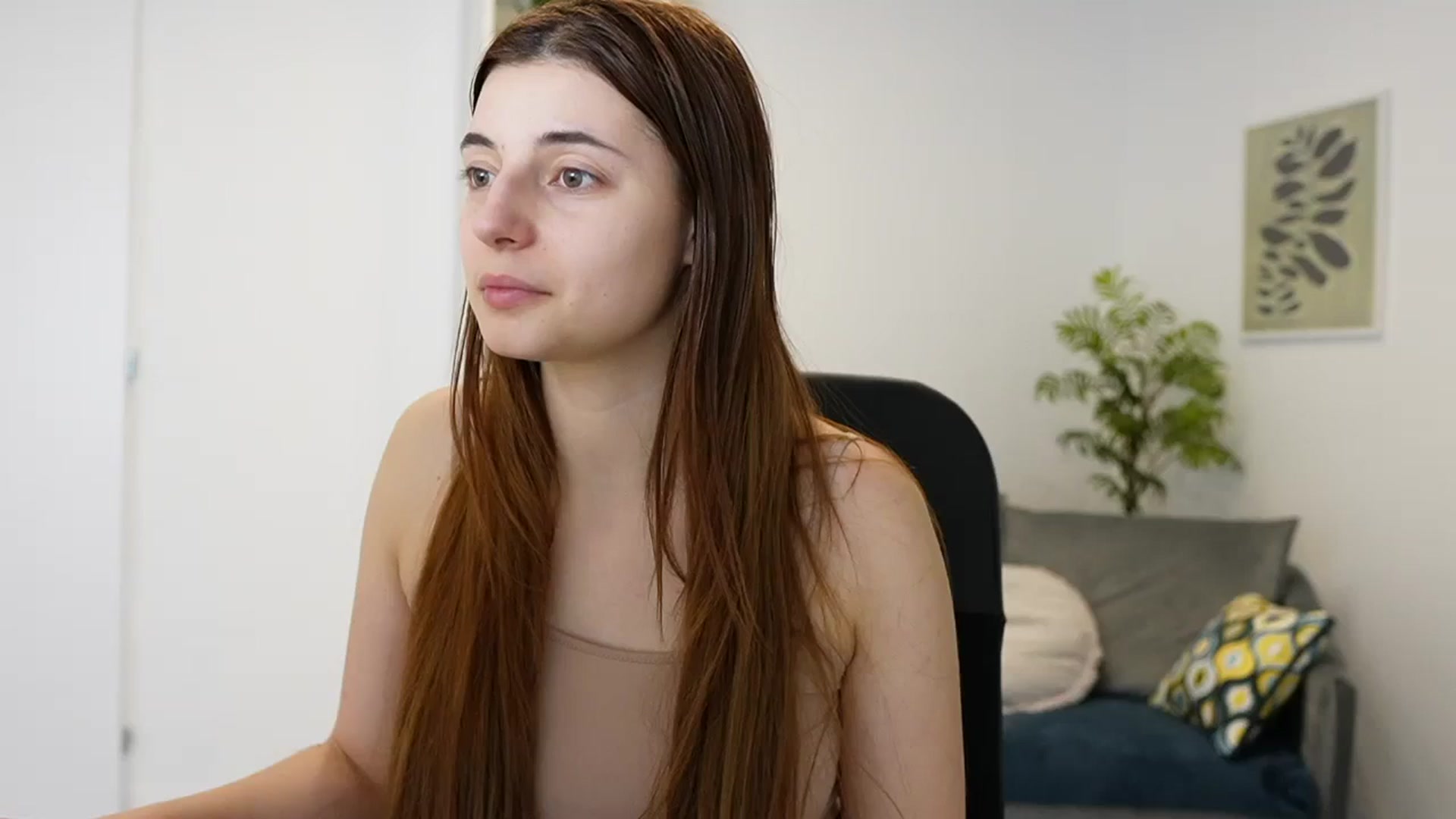 Gallery image thumbnail from Mary__Janee__'s myfreecams stream on, 12/27/2023, 18:50 image 1 of 20