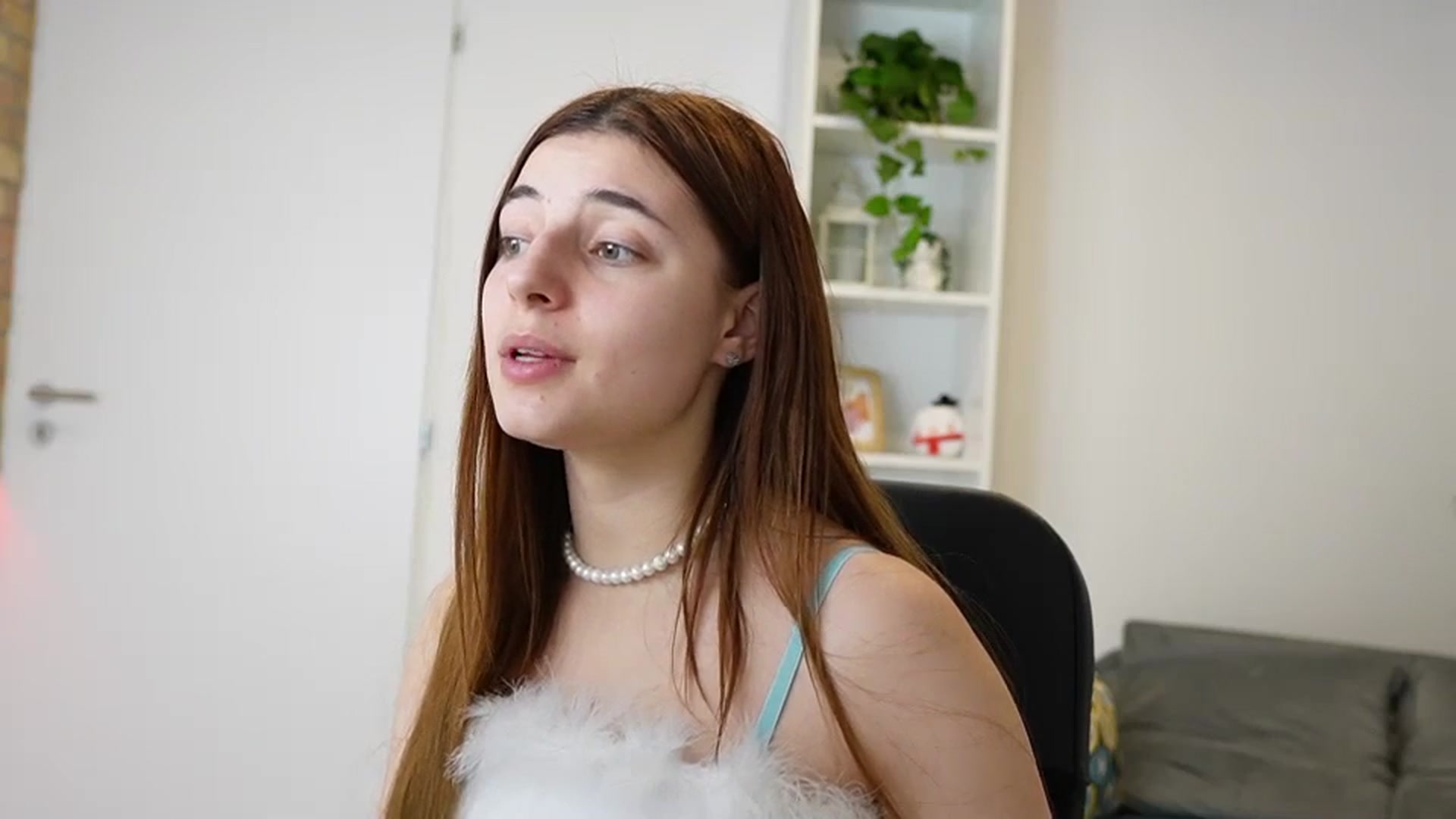 Gallery image thumbnail from Mary__Janee__'s myfreecams stream on, 12/30/2023, 10:47 image 20 of 20