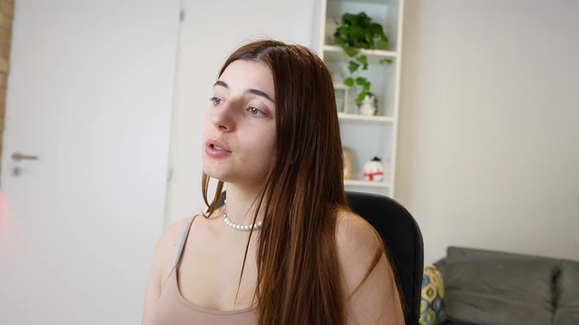 Gallery image thumbnail from Mary__Janee__'s myfreecams stream on, 12/30/2023, 11:57 image 11 of 20