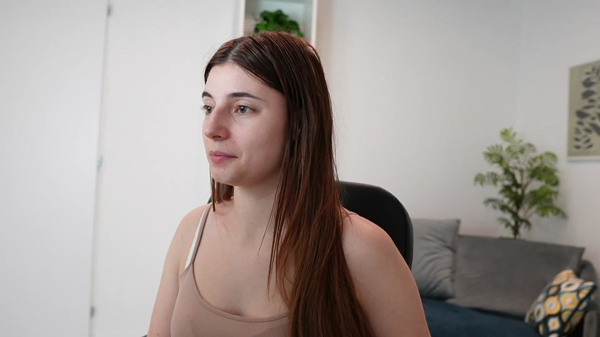 Gallery image thumbnail from Mary__Janee__'s myfreecams stream on, 01/01/2024, 21:43 image 7 of 20