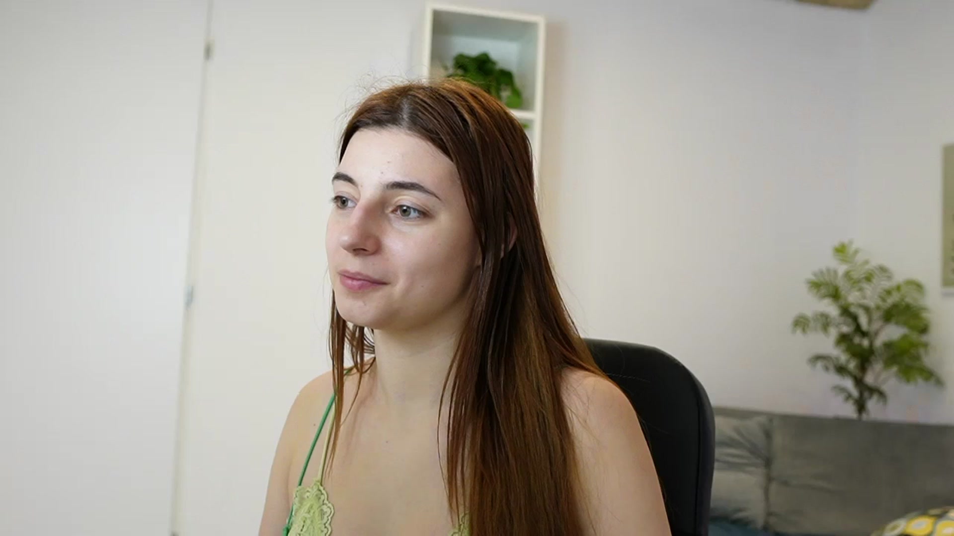 Gallery image thumbnail from Mary__Janee__'s myfreecams stream on, 01/07/2024, 15:10 image 19 of 20