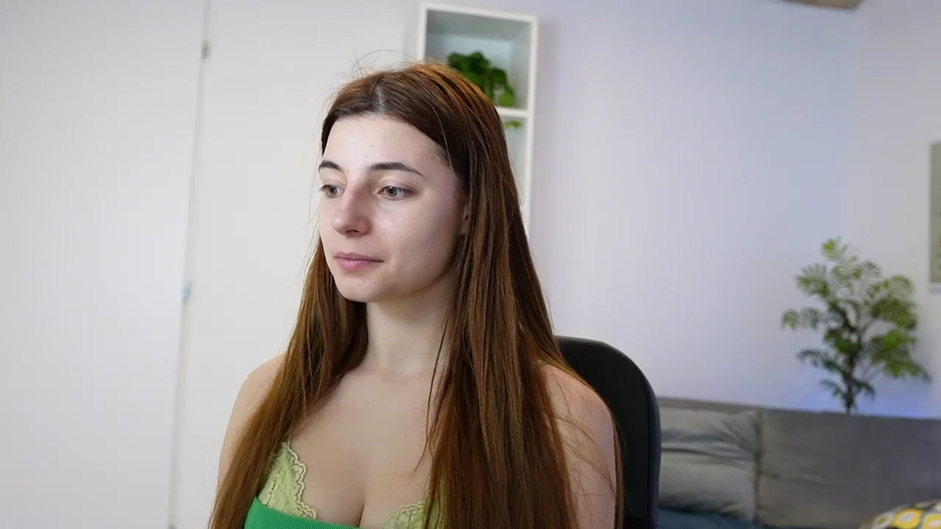 Gallery image thumbnail from Mary__Janee__'s myfreecams stream on, 01/07/2024, 15:10 image 2 of 20