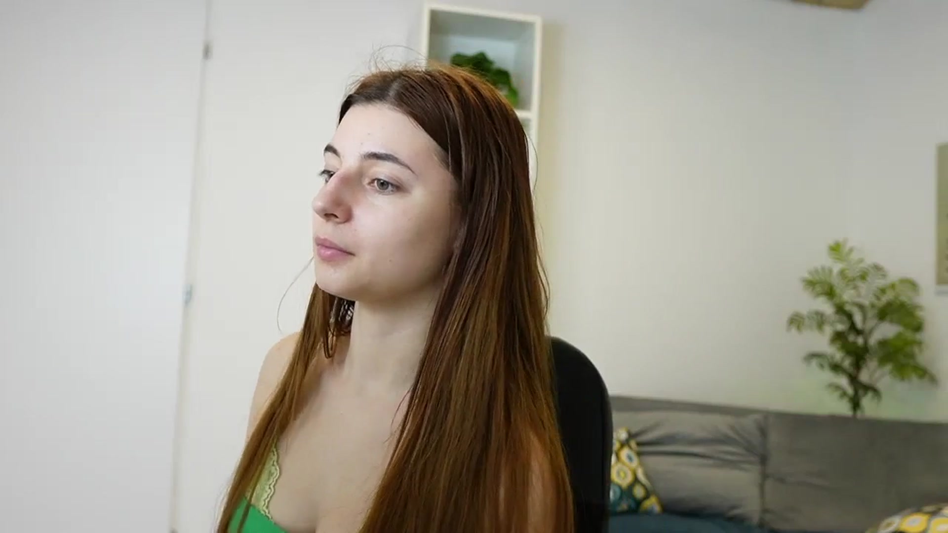 Gallery image thumbnail from Mary__Janee__'s myfreecams stream on, 01/07/2024, 15:10 image 5 of 20