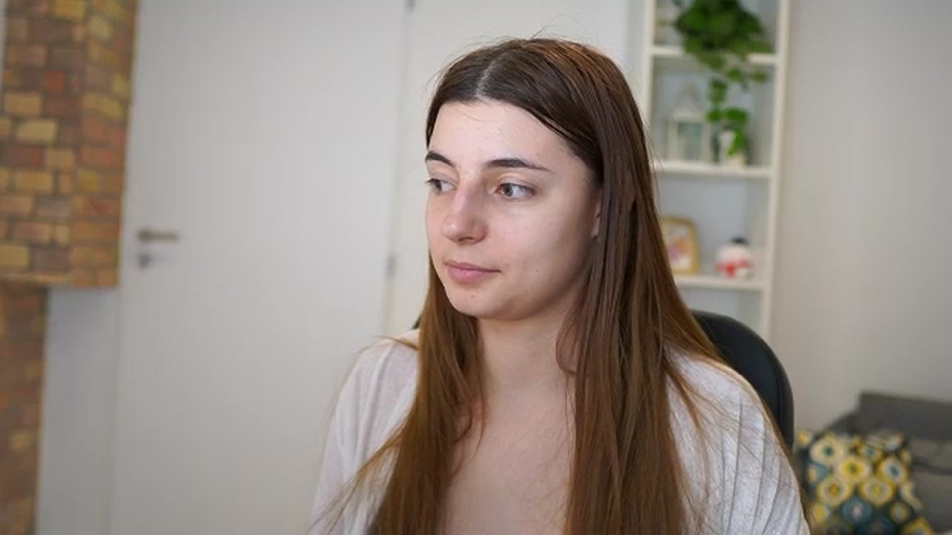 Gallery image thumbnail from Mary__Janee__'s myfreecams stream on, 01/14/2024, 19:08 image 17 of 20