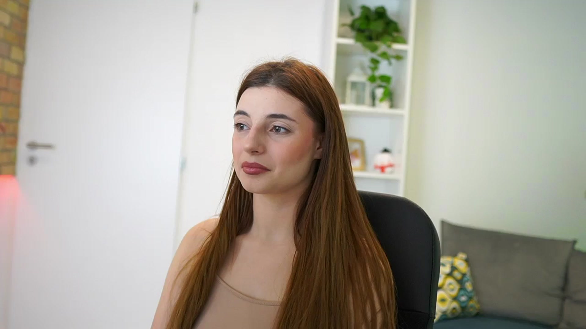Gallery image thumbnail from Mary__Janee__'s myfreecams stream on, 01/18/2024, 17:23 image 14 of 20