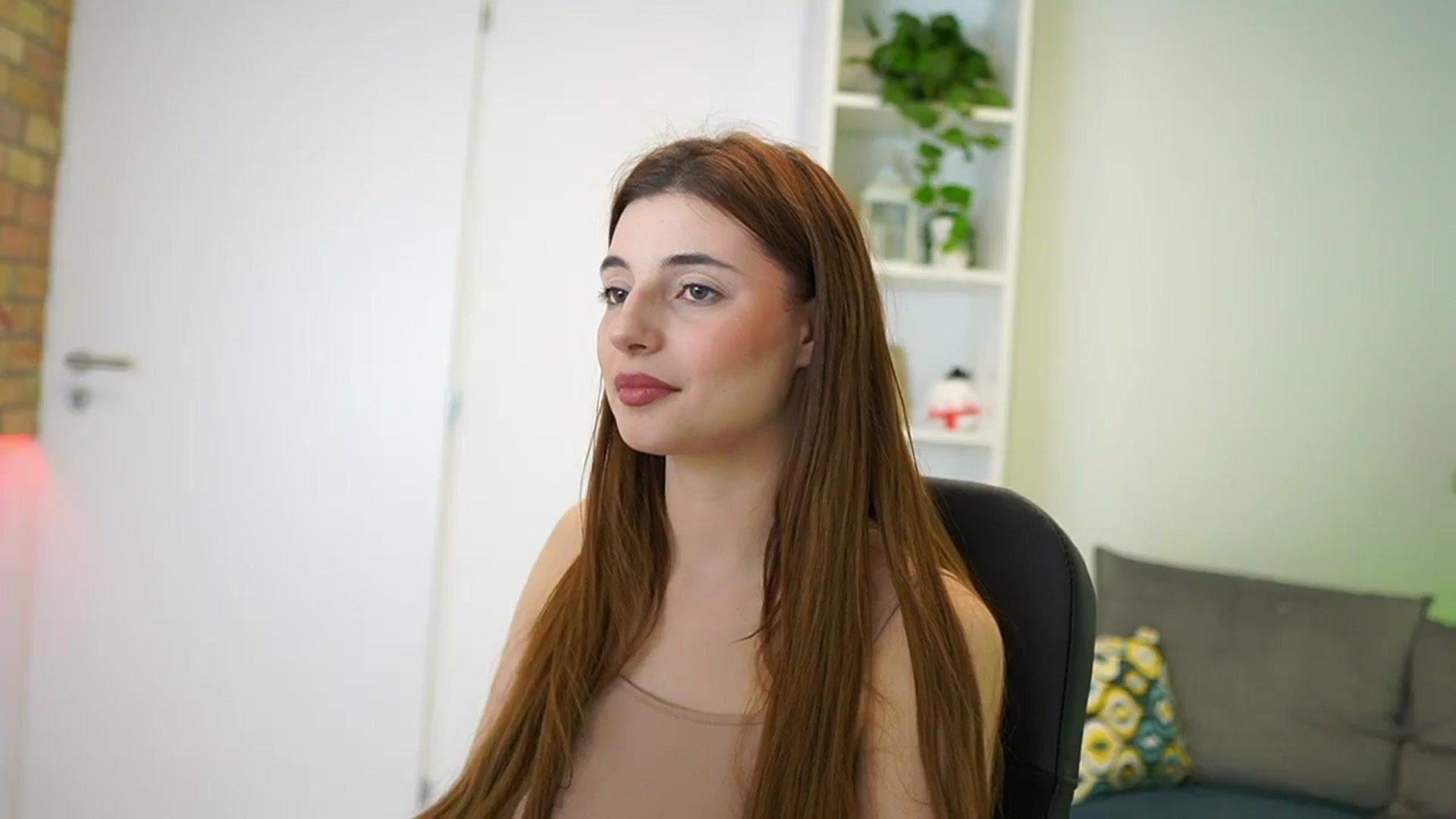 Gallery image thumbnail from Mary__Janee__'s myfreecams stream on, 01/18/2024, 19:18 image 2 of 20
